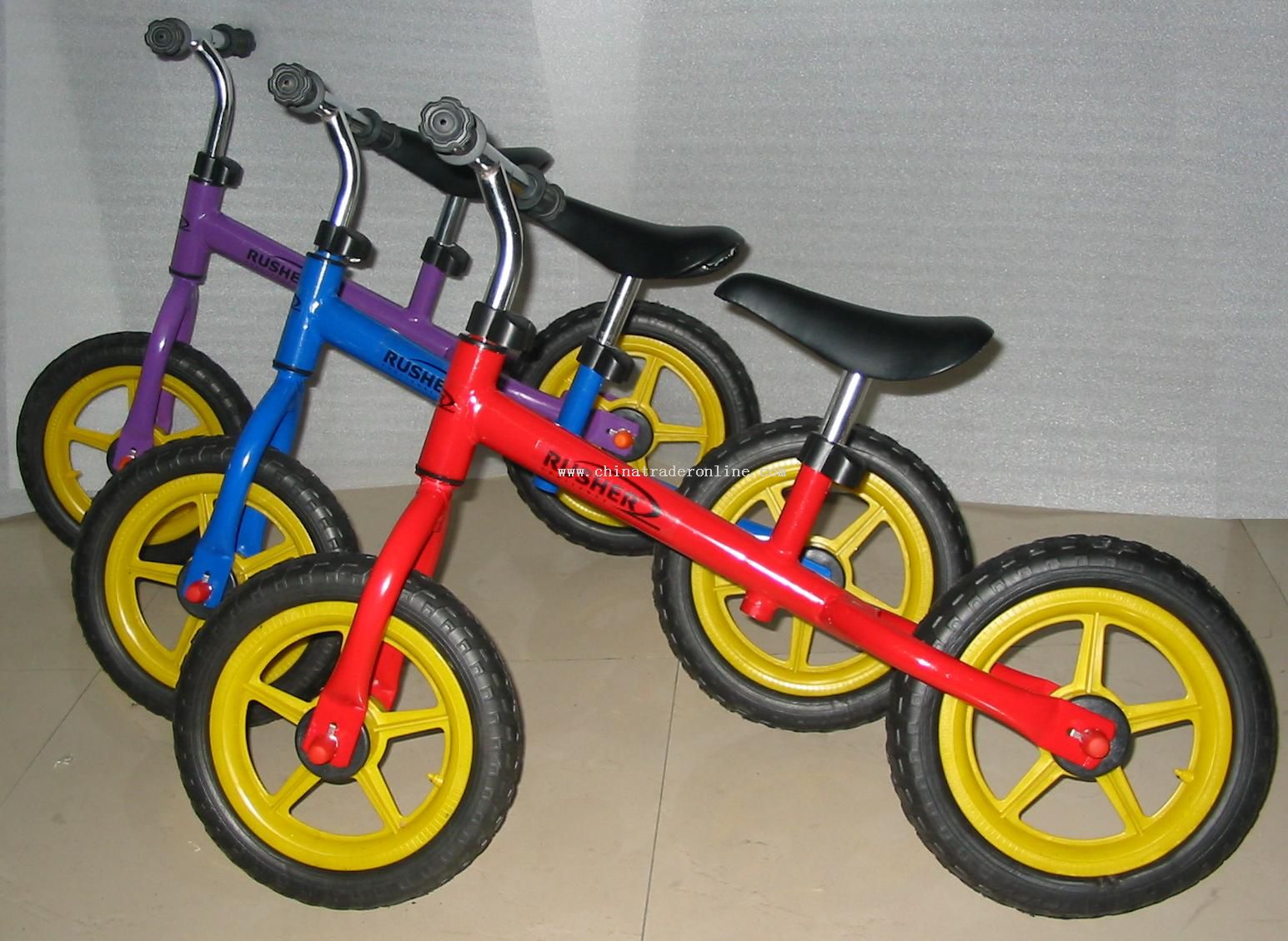 children walking bike from China